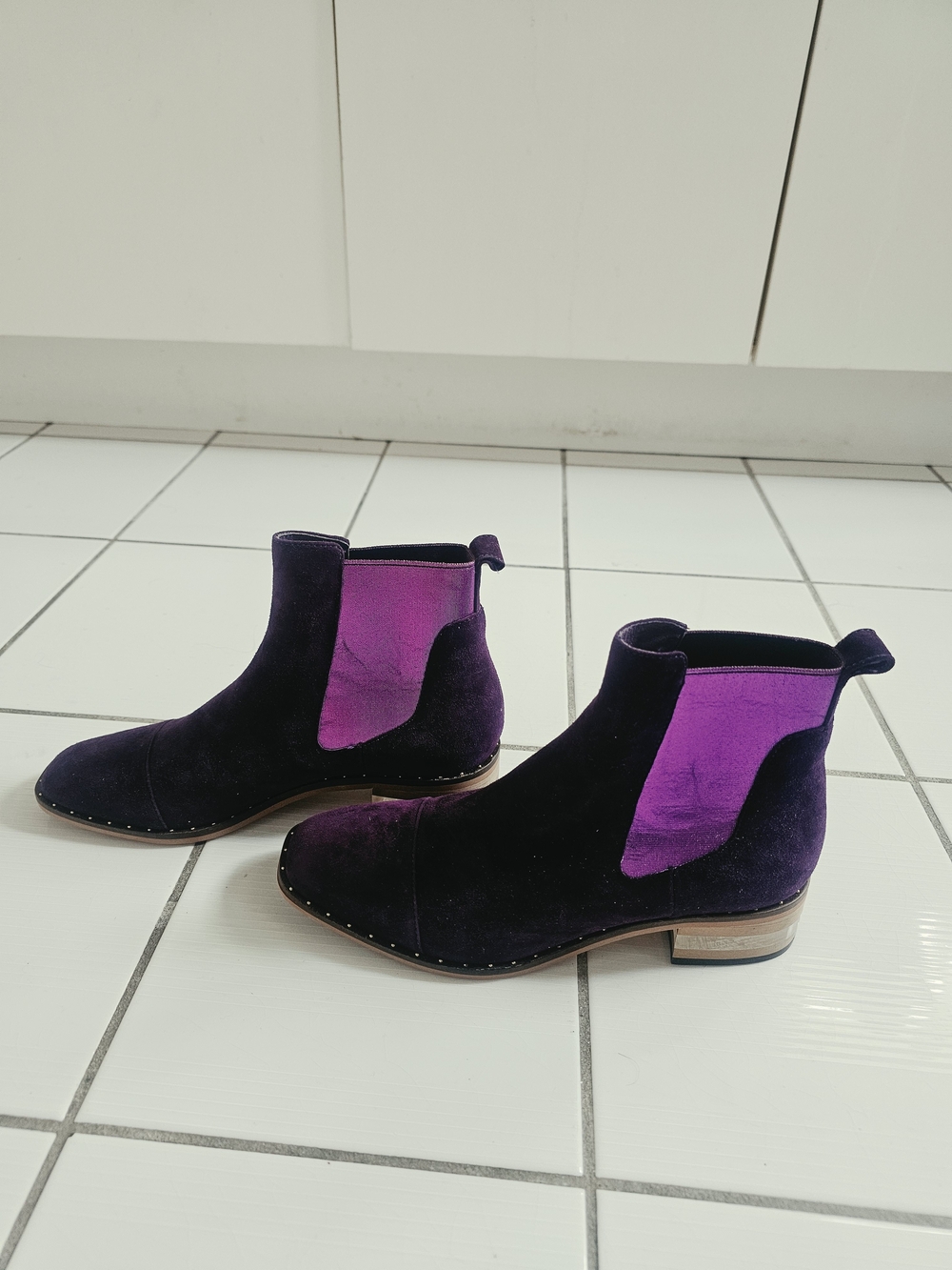 New Django And Juliette Purple Suede Chelsea Ankle Boots, Sz 37